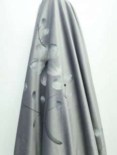 Material draperie catifea gri cu imprimeu floral
