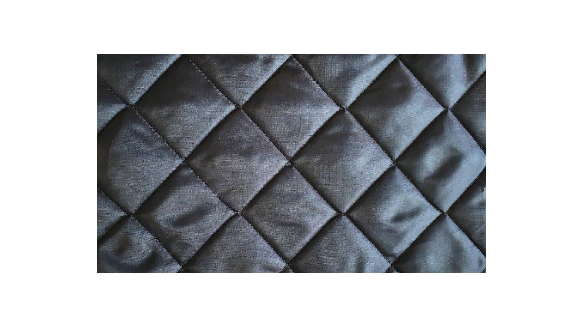 Matlaseu negru matlasat cu ață linii drepte 7.5 cm, vatelină 200 g/m², lățime 1.6 m