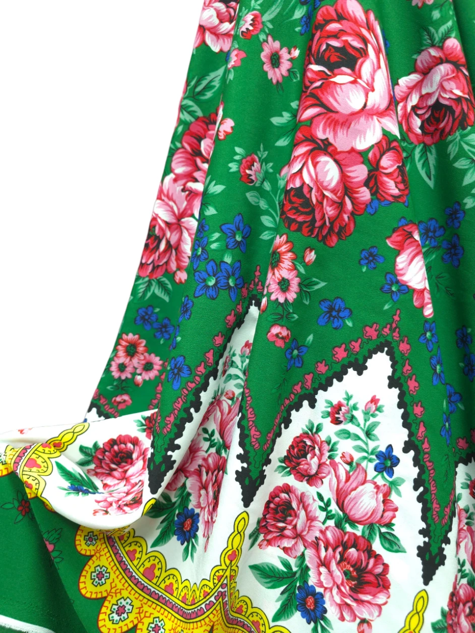 Matase imprimeu traditional verde