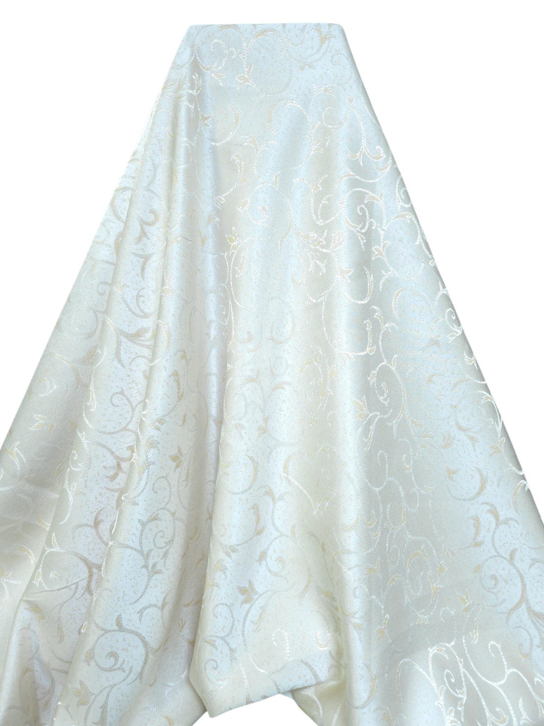 Material draperie crem cu model ramurele