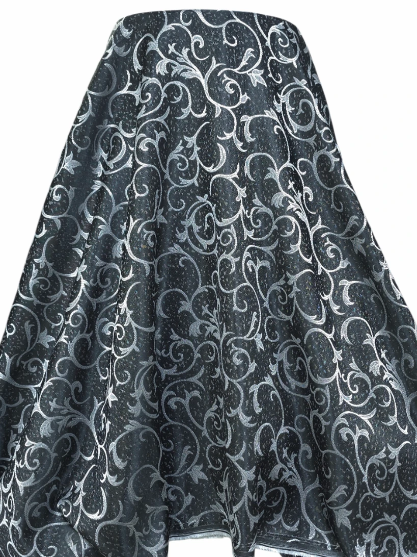 Material draperie negru cu model ramurele argintii