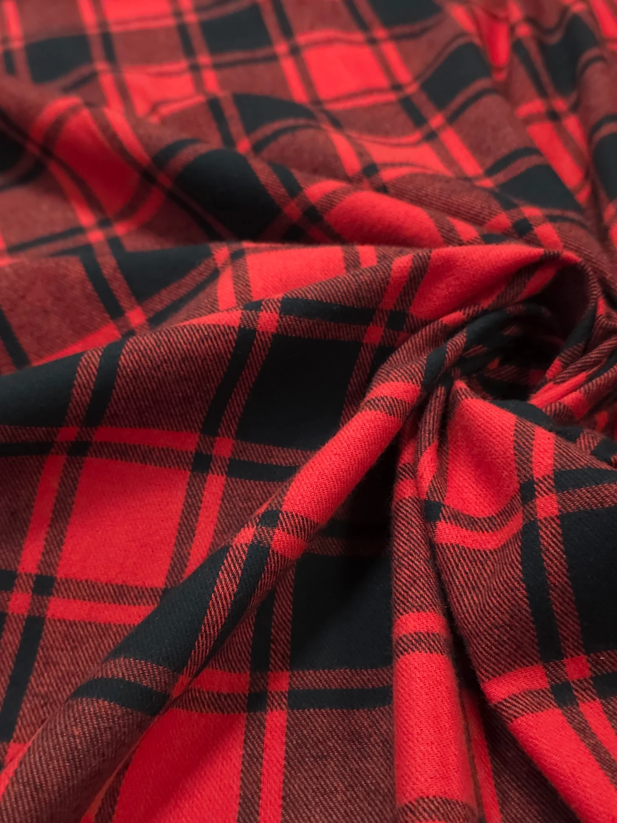 Flanel din bumbac carouri rosu si negru