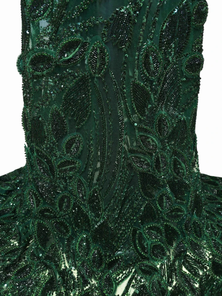 Broderie brodata cu margele verde smarald model floral