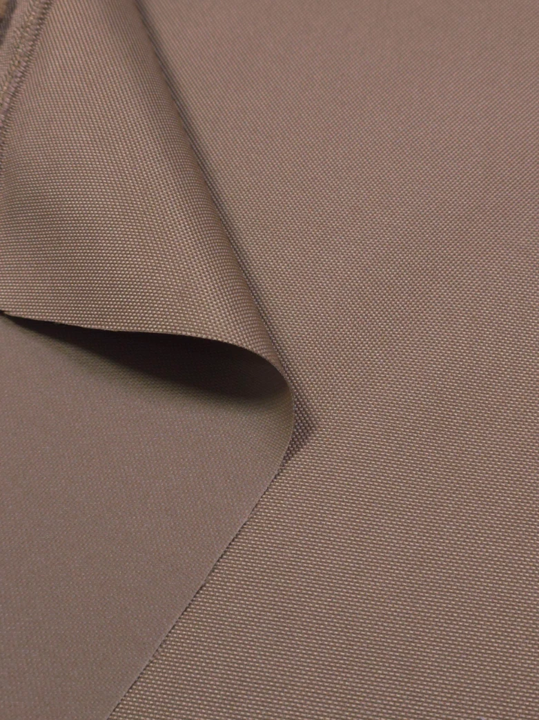 Material impermeabil bej-maro