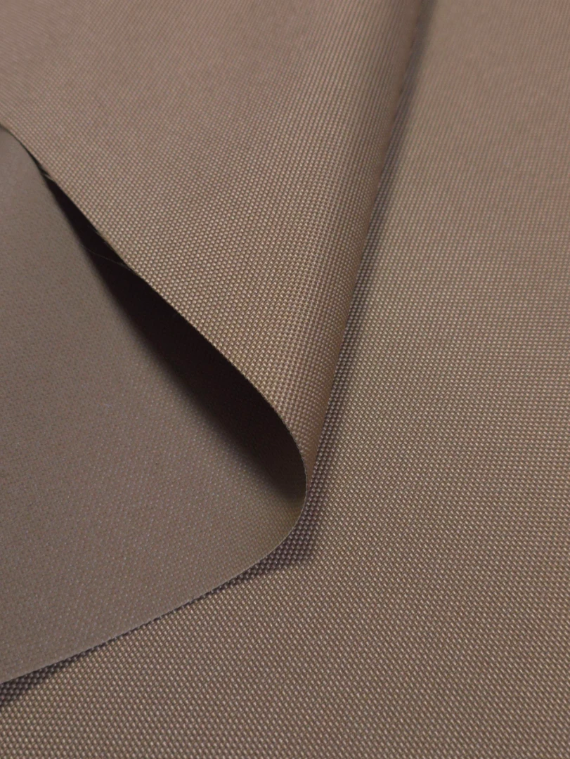 Material impermeabil bej-maro