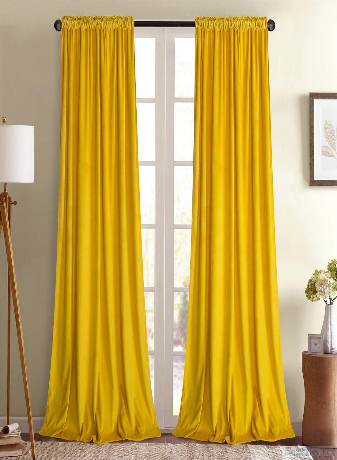 Material draperie catifea galbena
