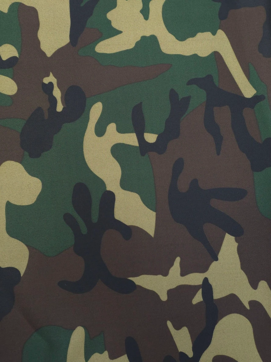 Material impermeabil camuflaj verde