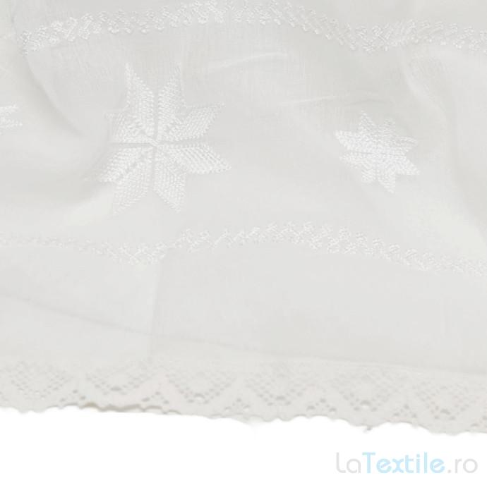 Material perdea bucatarie cu broderie alba