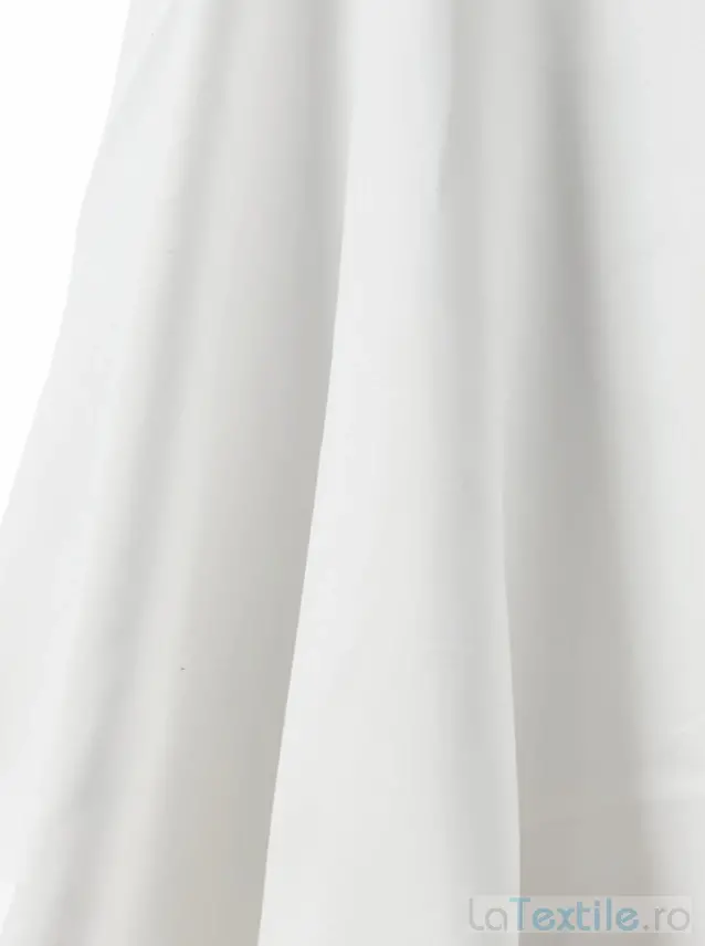 Material draperie alba