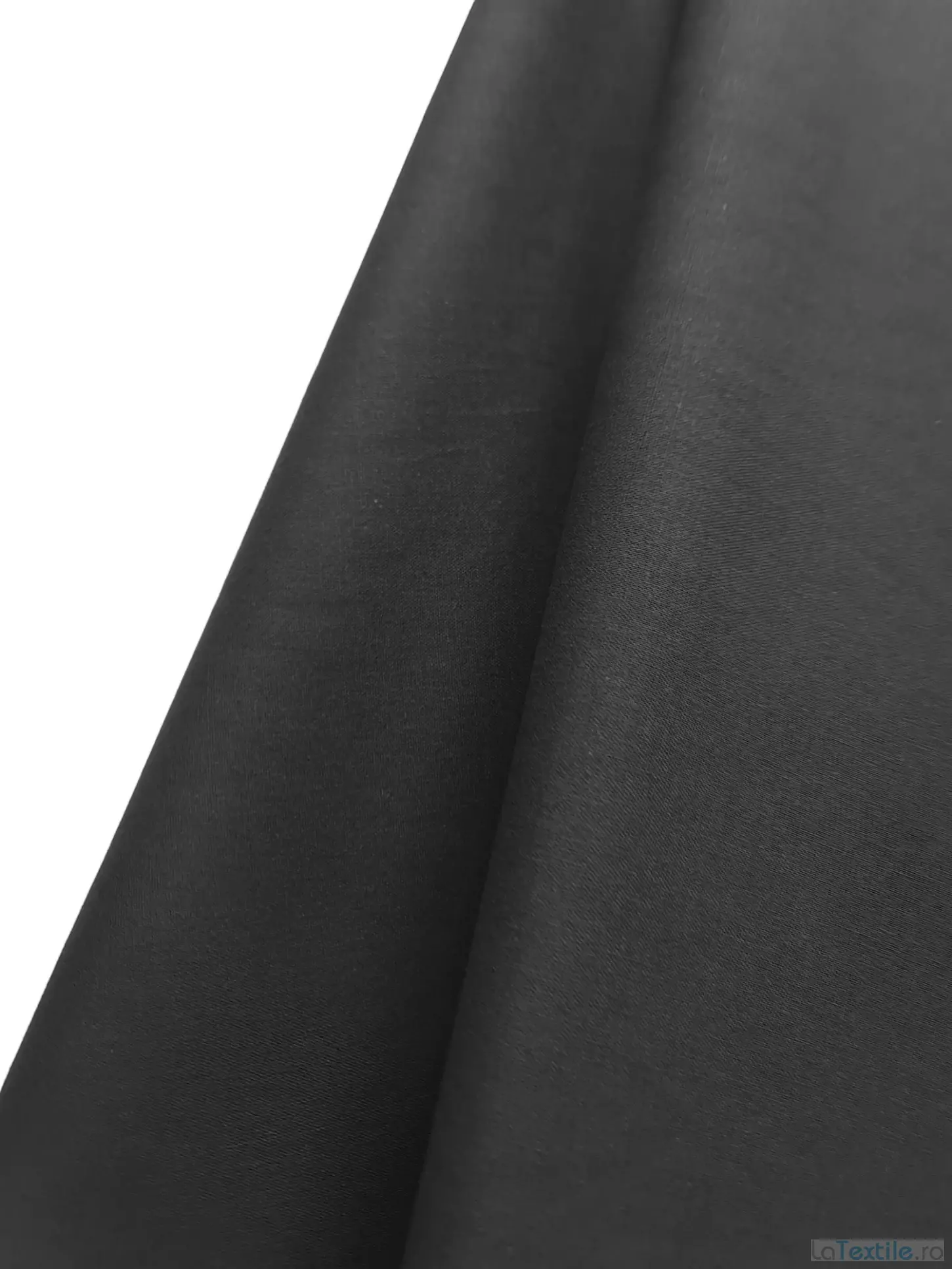 In natural negru usor elastic