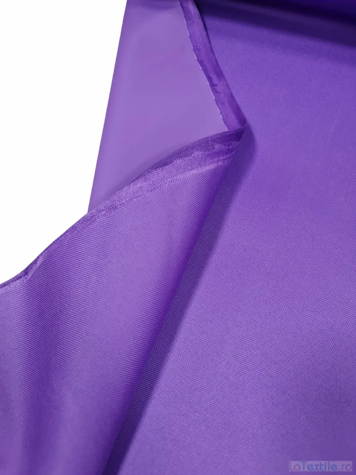 Material impermeabil mov