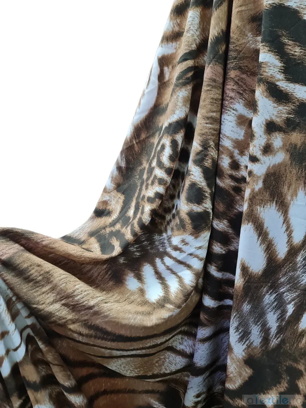 Matase tip piersica animal print nuante de maro si alb