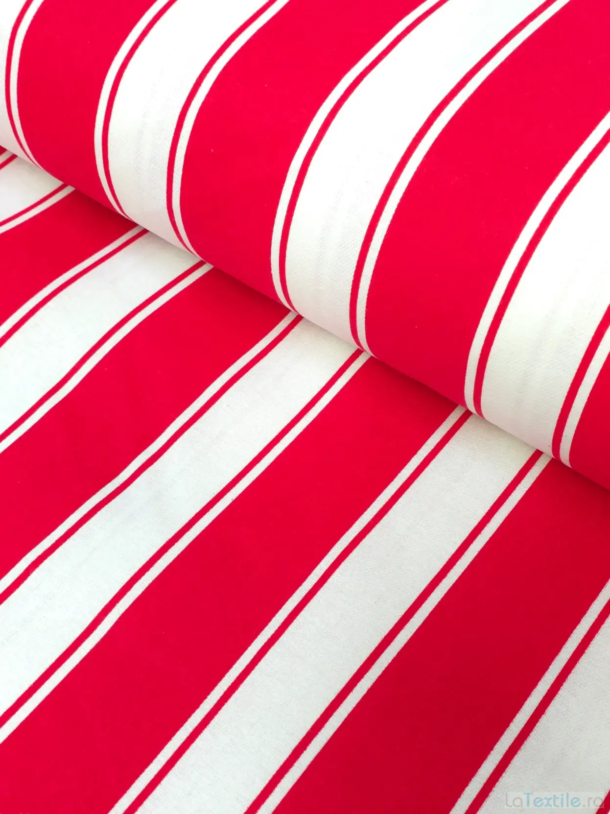 Material prelata decor sau sezlonguri dungi rosii