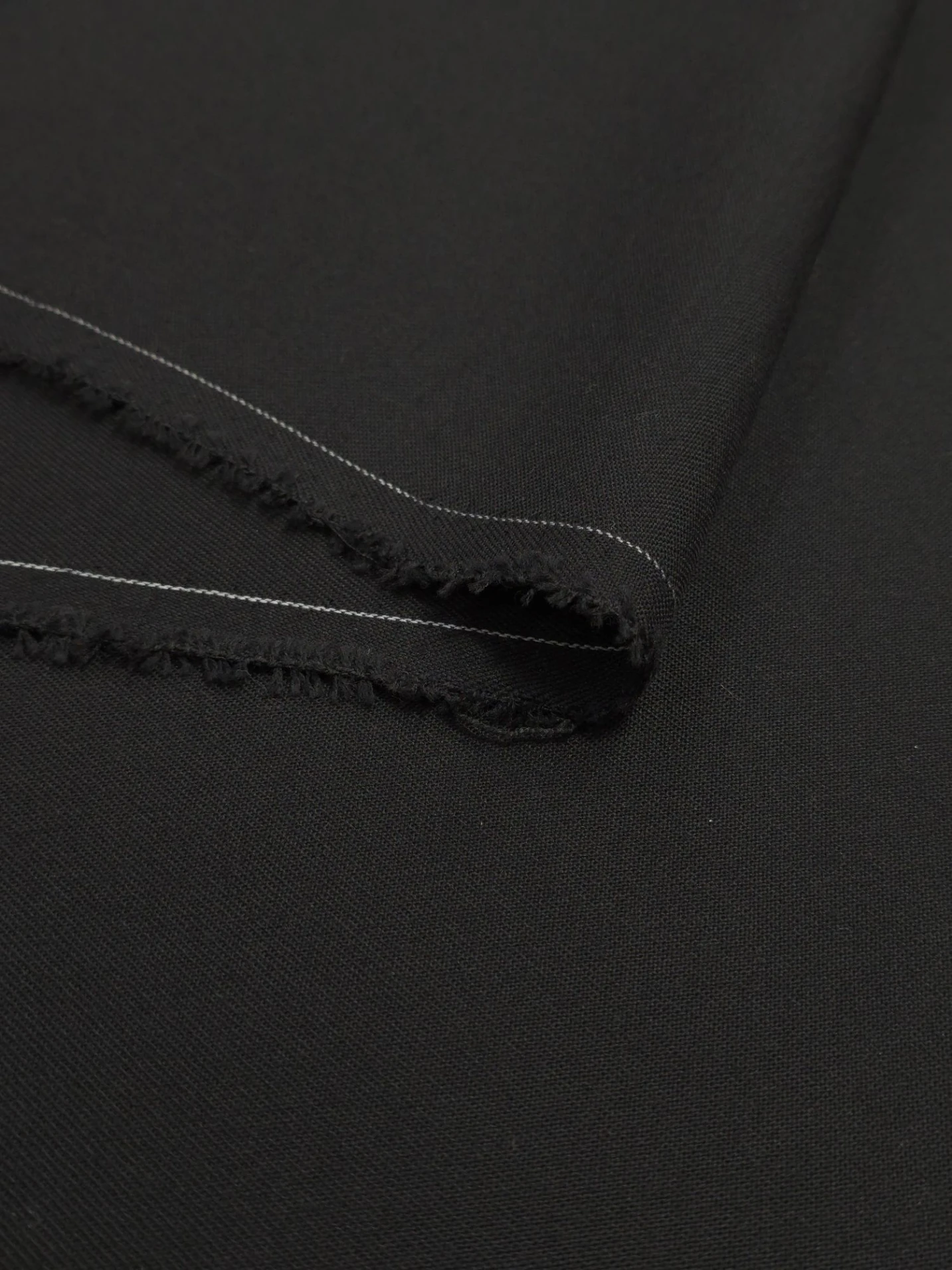 Stofa cu lana tip gabardin neagra