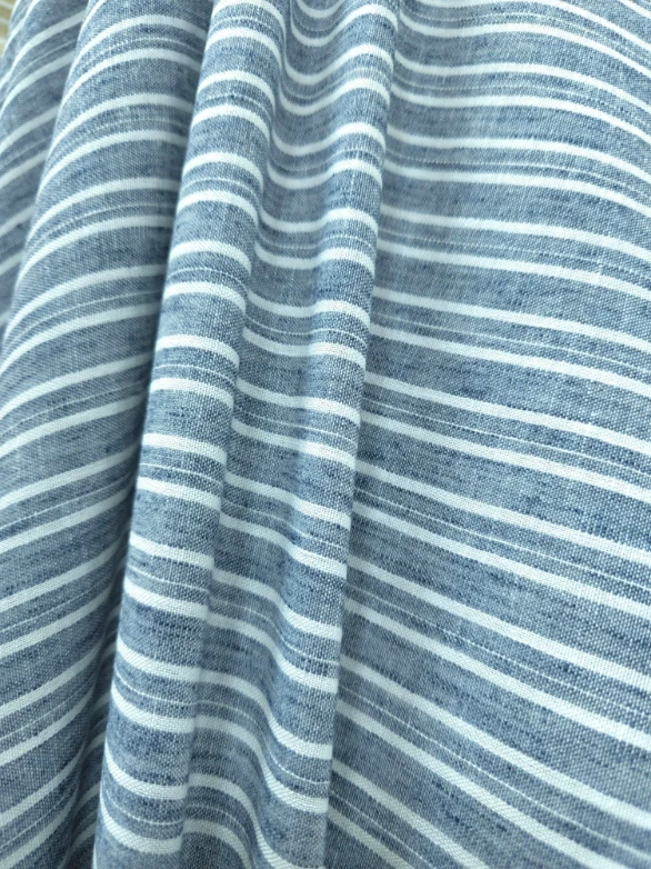 Tesatura tip in model dungute bleu