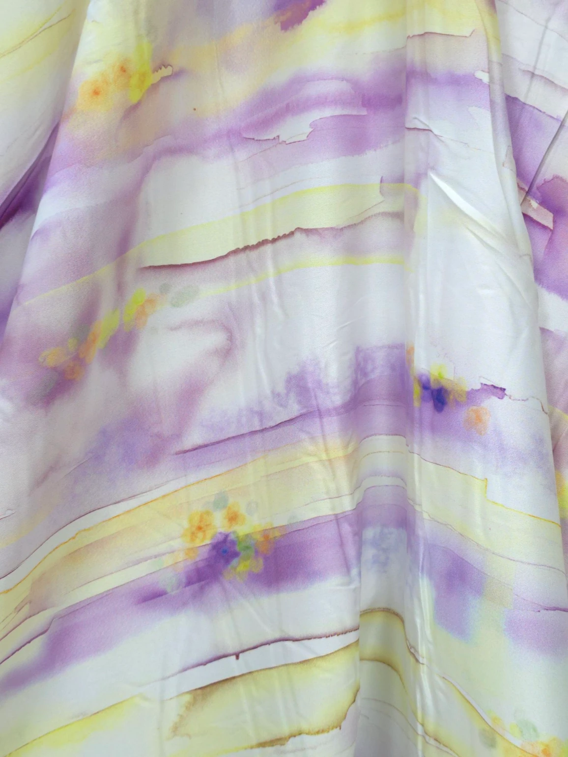 Matase satinata abstract lila