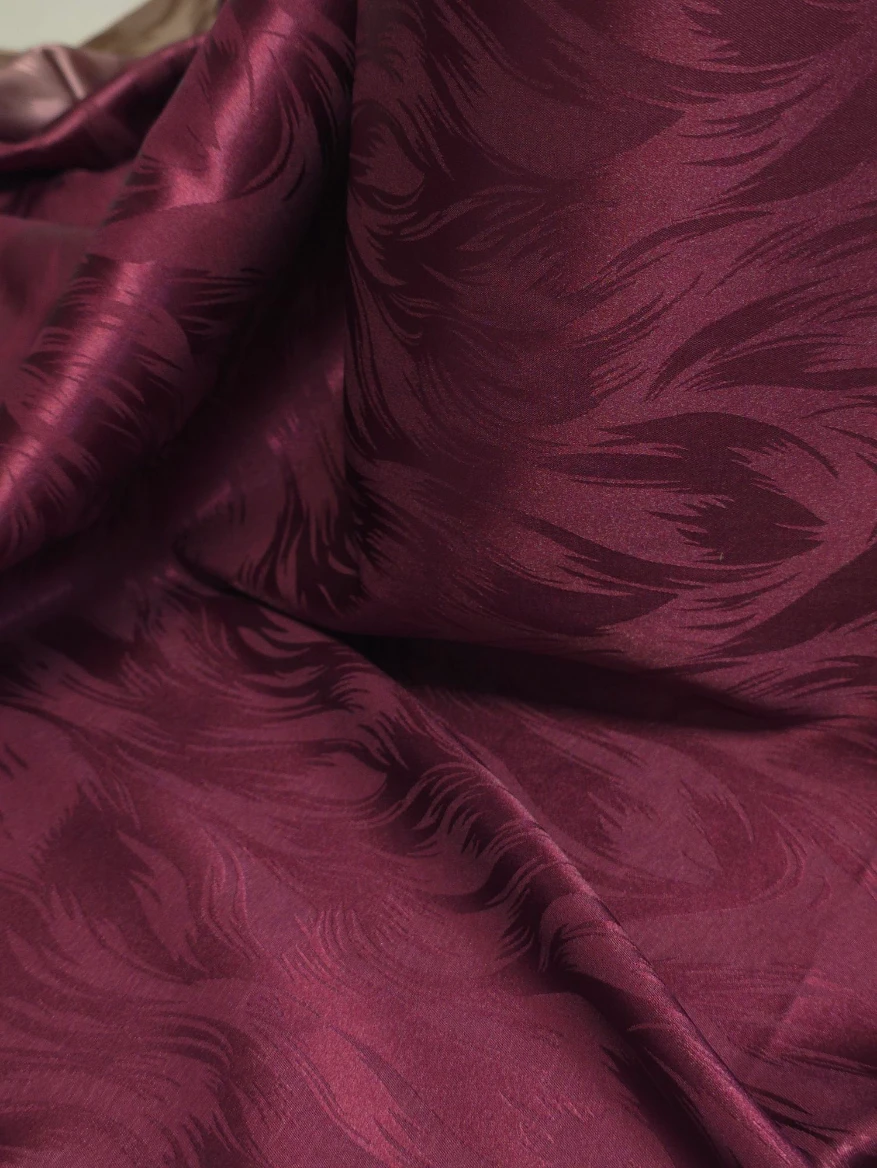 Matase satinata tip jacqard burgundy