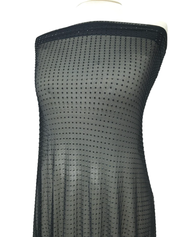 Tulle premium negru cu pietre aplicate