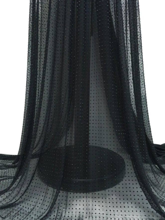 Tulle premium negru cu pietre aplicate
