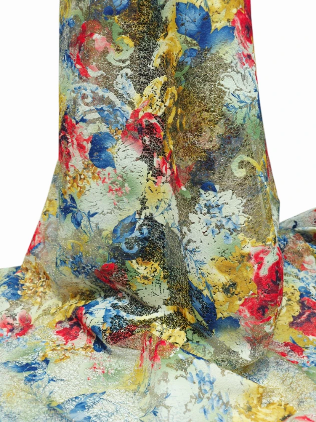 Dantela cu aplicatii jacqard florale multicolor