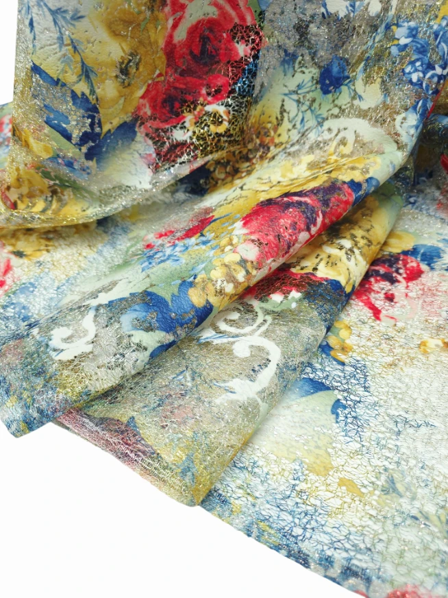 Dantela cu aplicatii jacqard florale multicolor