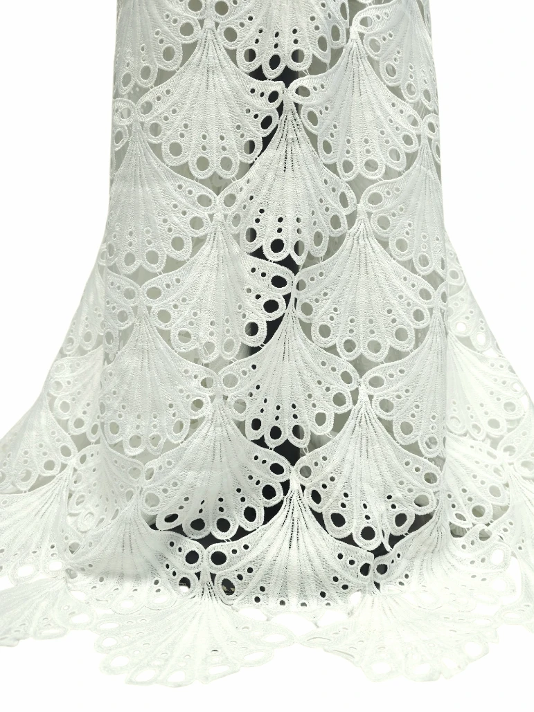 Broderie din bumbac premium crem cu model shell