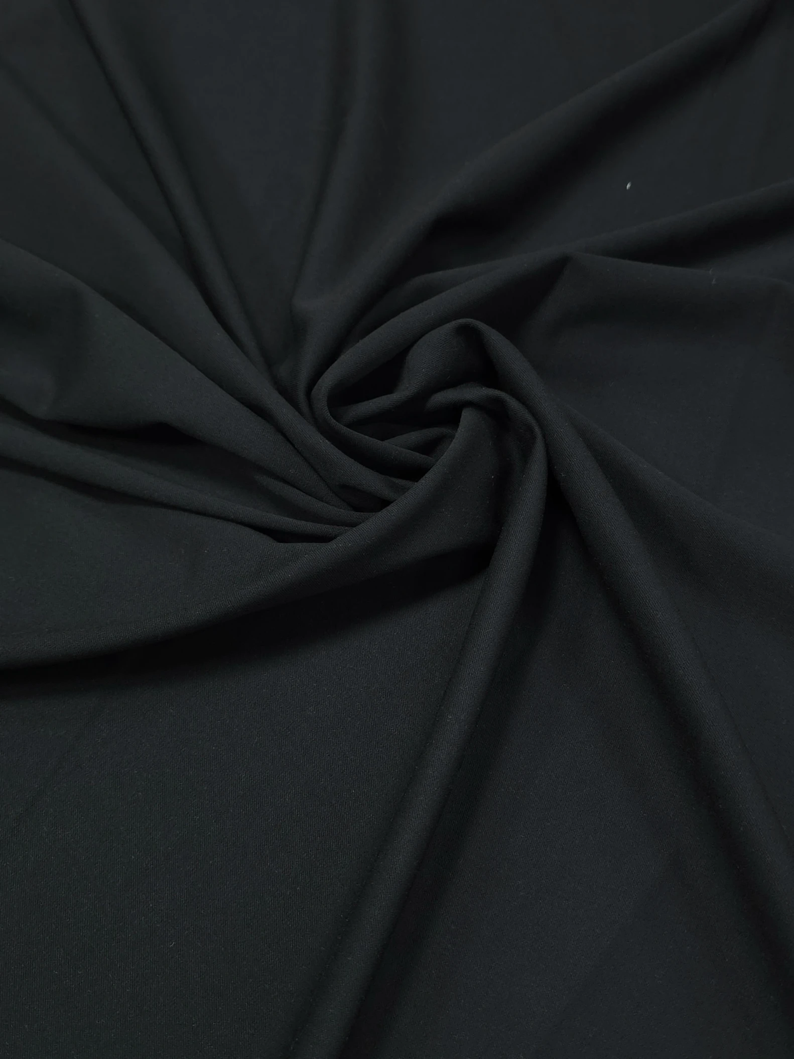 Stofa barbateasca elastica neagra