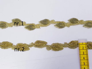 Aplicatie model frunzulite cu margele nuante de auriu